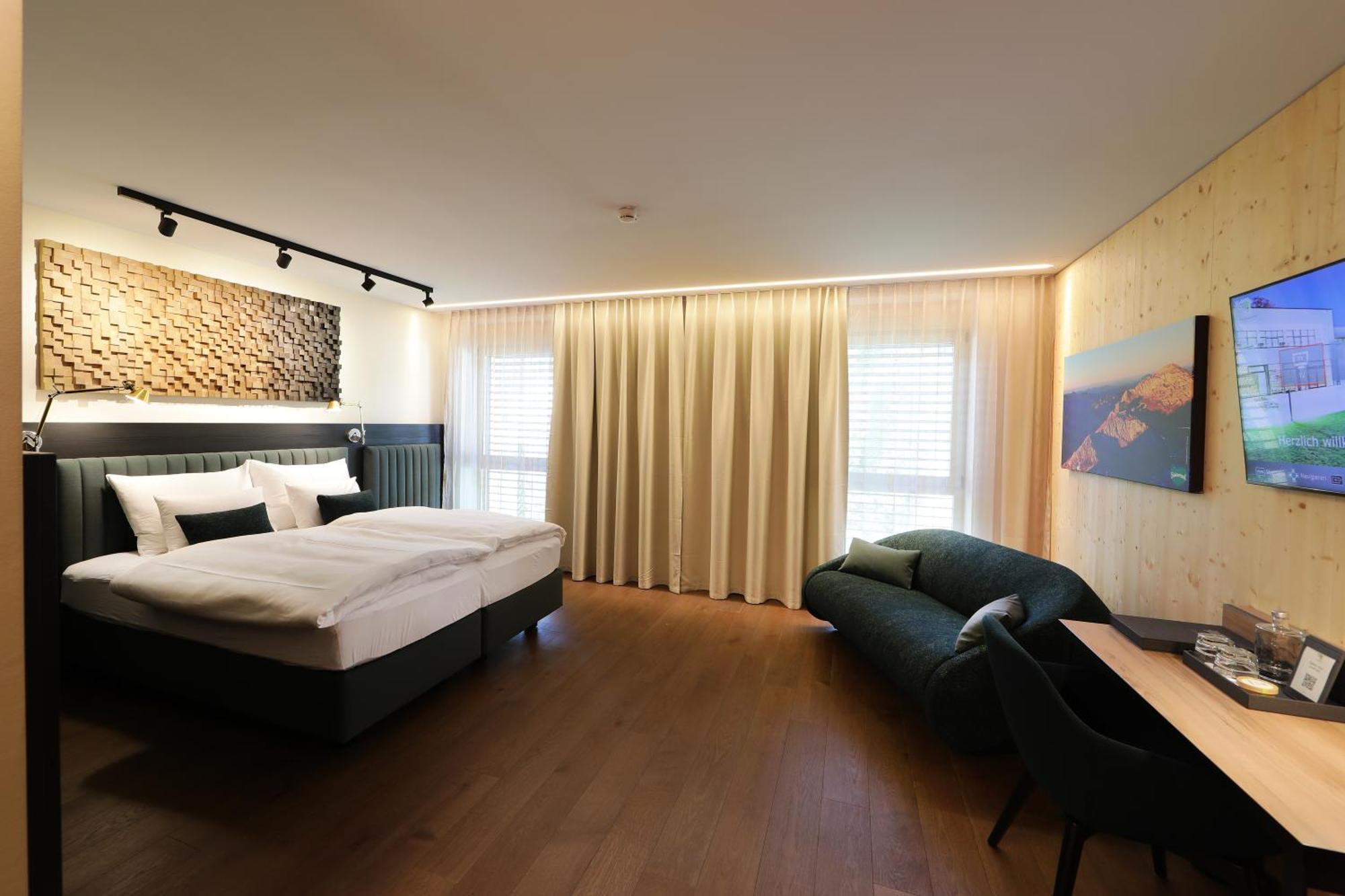 Hotel Steiermarkhof Graz - Aus Holz Gebaut, Von Huegeln Gekuesst 외부 사진