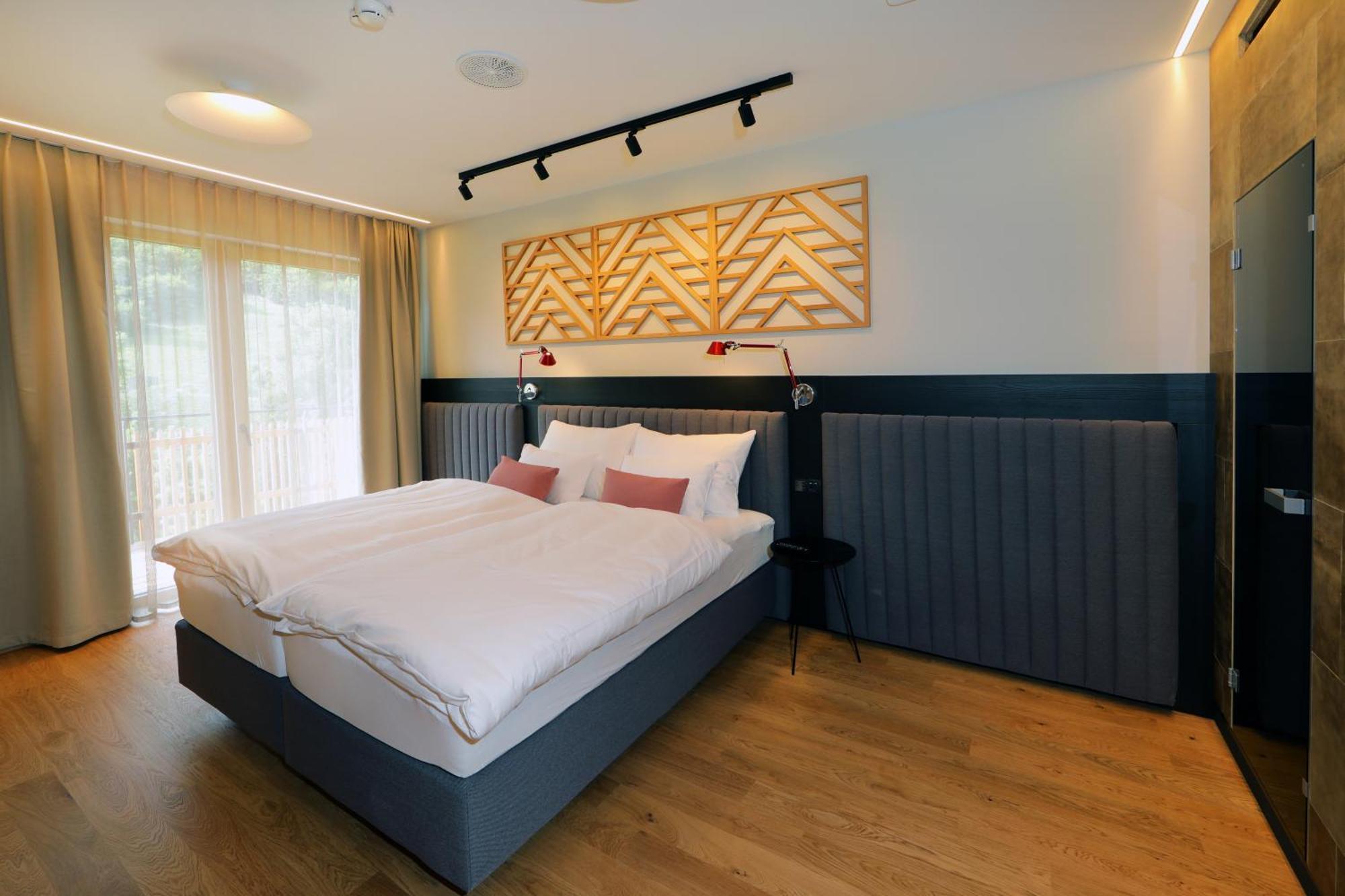 Hotel Steiermarkhof Graz - Aus Holz Gebaut, Von Huegeln Gekuesst 외부 사진
